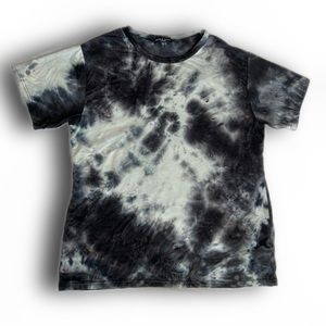SUPER SOFT & stretchy black tie dye tee-Size Large